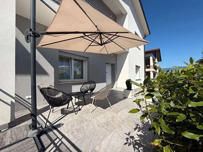 Appartamento con 5 locali in vendita in Via Calpena, San Vendemiano