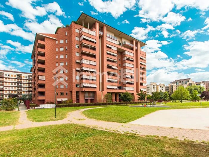 Appartamento trilocale in vendita in Via Ludovico Antonio Muratori, Torino