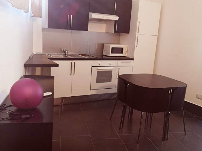 Appartamento monolocale in affitto in Corso Giovanni Amendola, Adriatico, Ancona
