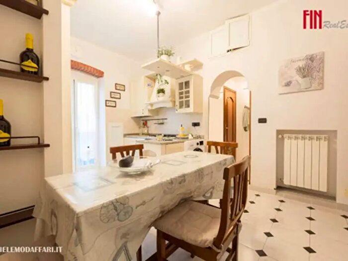 Appartamento bilocale in vendita in Via Bottini, Genova