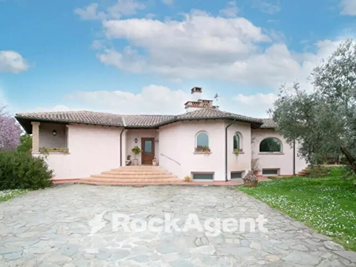 Casa con 6 locali in vendita in Via Valle del Muraglione, Canale Monterano