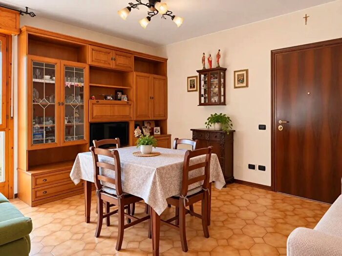 Appartamento trilocale in vendita in Castellarano