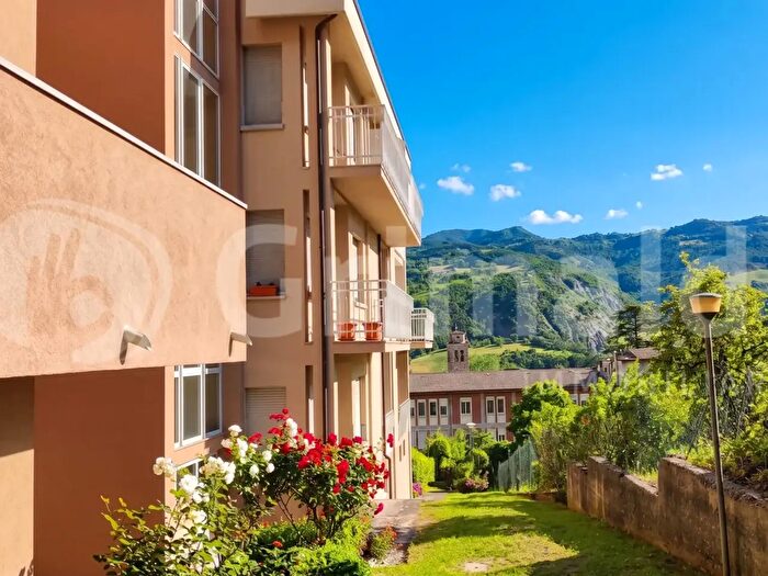 Appartamento quadrilocale in vendita in Strada di Sciola, Bobbio