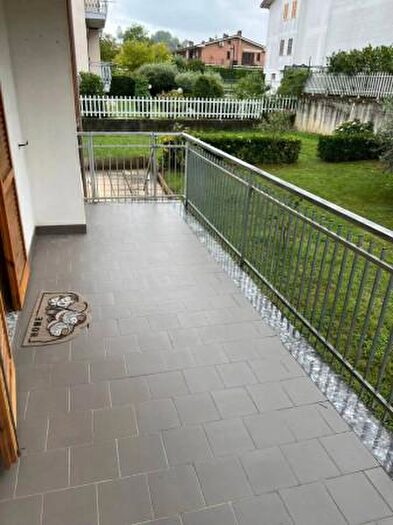 Appartamento trilocale in vendita in Via Marche, Amandola