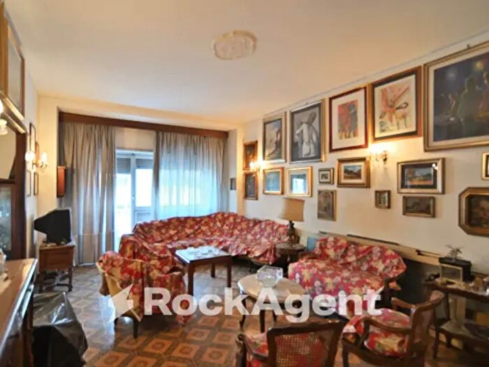 Appartamento con 5 locali in vendita in Via dellImpruneta, Roma