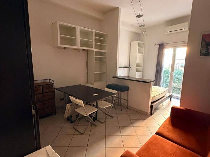 Appartamento monolocale in affitto in Via San Felice, San Felice, Bologna