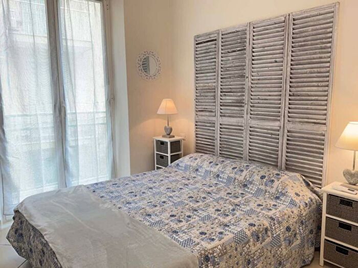 Appartamento bilocale in affitto in Via Leonardo da Vinci, Fenarina Via Neghelli Collina di Ponente, Alassio