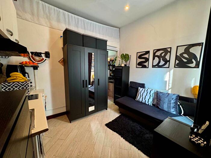 Appartamento monolocale in affitto in Via Varesina, Certosa, Milano