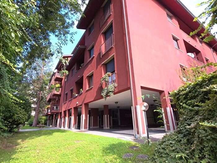 Appartamento bilocale in affitto in Via Savonarola, Legnarello, Legnano
