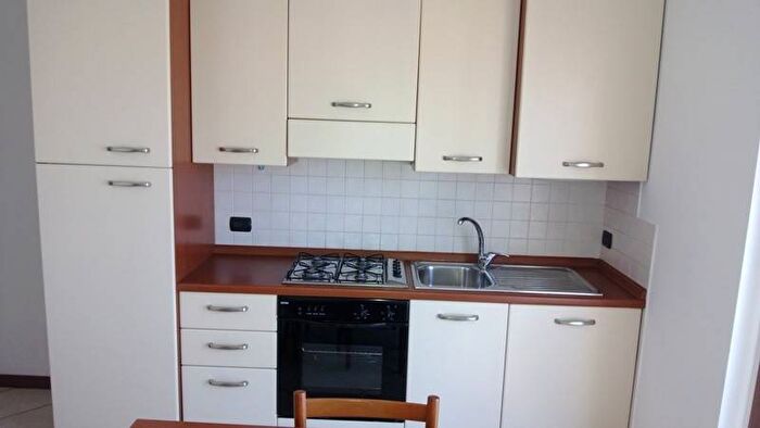 Appartamento bilocale in affitto in Via delle Polidore, Borgo Roma, Verona