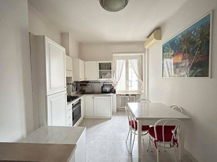 Appartamento monolocale in affitto in Via Sile, Corvetto, Milano