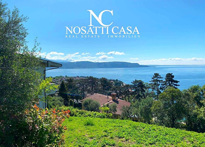 Casa con 8 locali in vendita in Maclino, Toscolano Maderno