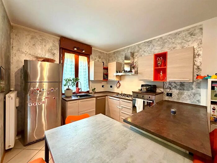 Appartamento quadrilocale in vendita in Via Spadolini, Camisano Vicentino