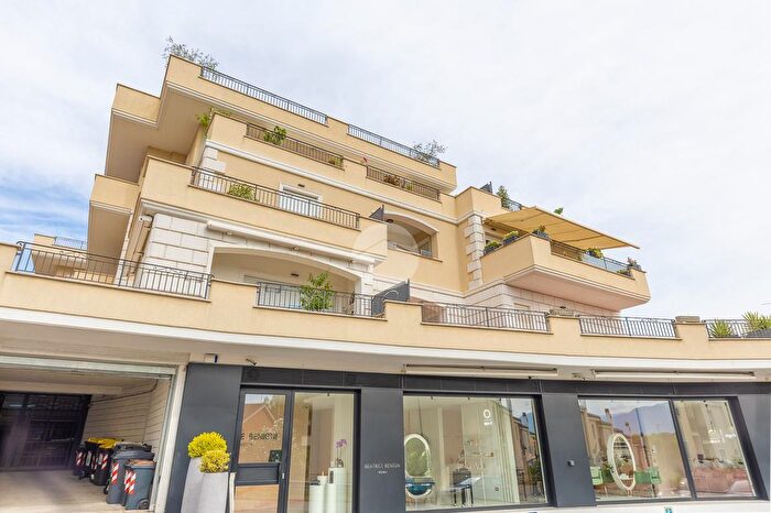 Appartamento quadrilocale in vendita in Via Fausto Cecconi, Monterotondo