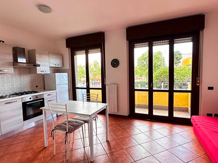 Appartamento monolocale in affitto in Via Guido Rossa, Desio