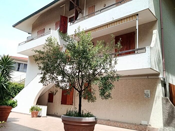 Appartamento quadrilocale in vendita in Rosignano Marittimo
