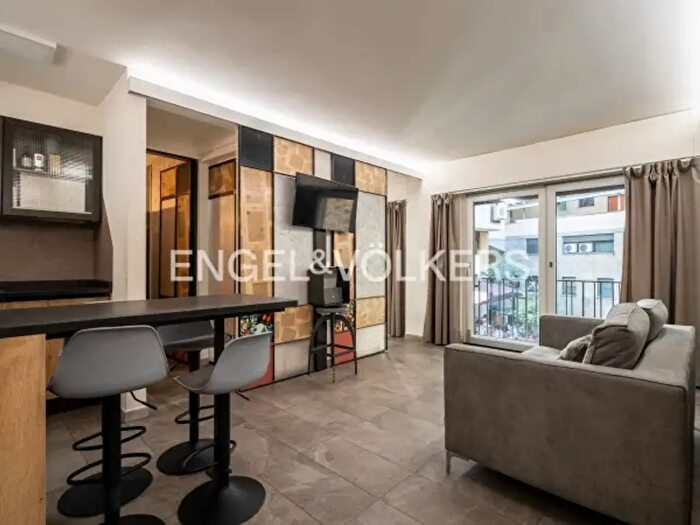 Appartamento trilocale in vendita in Via dello Sprone, Firenze