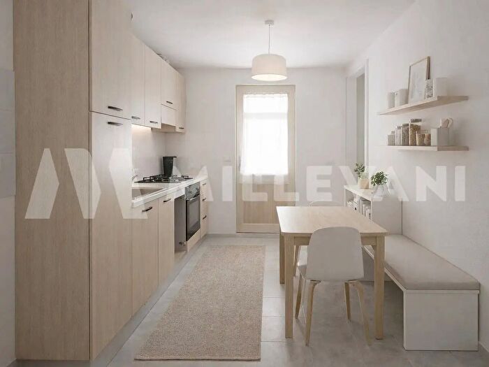 Casa con 5 locali in vendita in Via Pluchinotta, Scicli