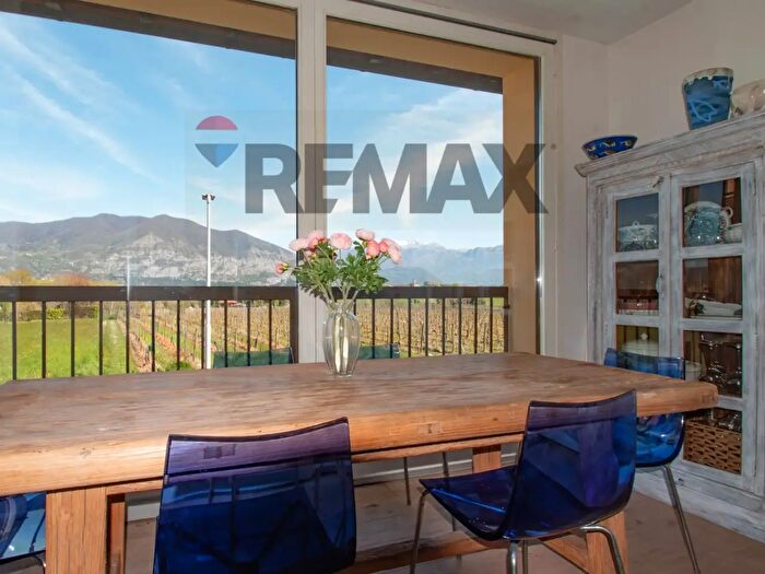 Appartamento trilocale in vendita in Vecchia Traversa II, Iseo