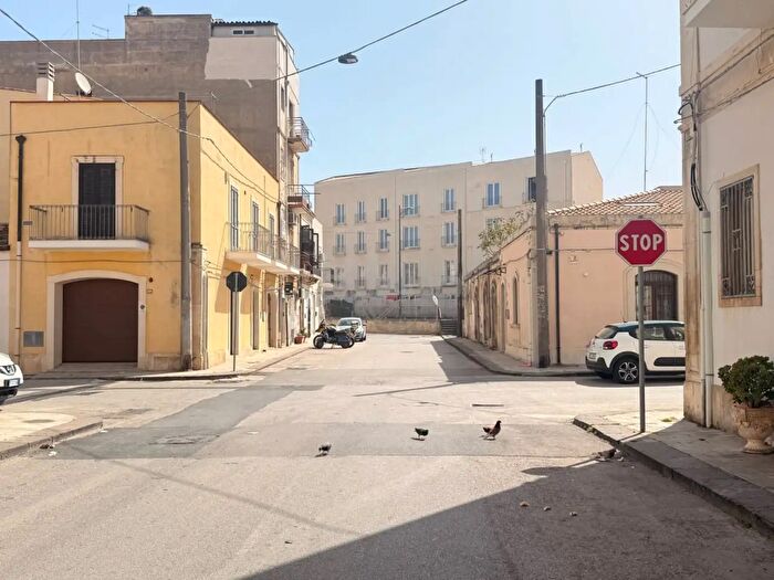 Appartamento monolocale in vendita in Via Giuseppe Privitera, Siracusa