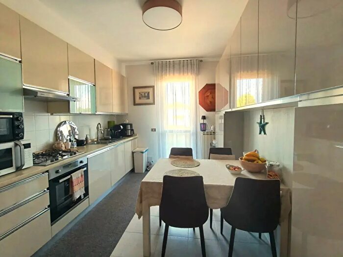 Appartamento con 5 locali in vendita in Via Aldo Moro, Pontelongo