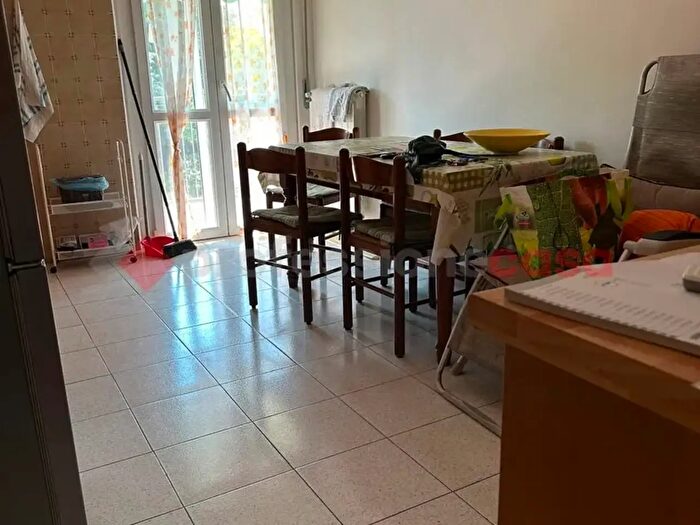 Appartamento trilocale in vendita in Via Boccaccio, Campi Bisenzio