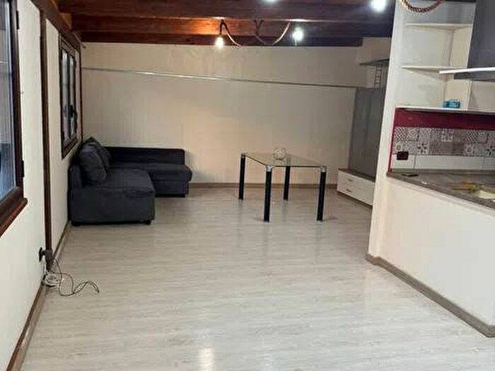 Appartamento trilocale in affitto in Via Sbarre Inferiori, Ferrovieri Stadio, Reggio Calabria
