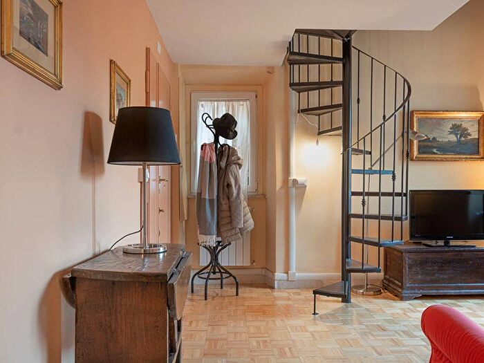 Appartamento trilocale in affitto in Via Castelfidardo, Castro Pretorio, Roma