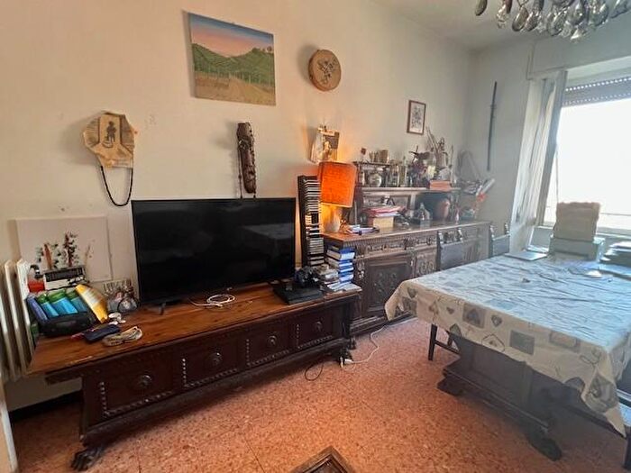 Appartamento quadrilocale in vendita in Ia G B Giorgini, Massa