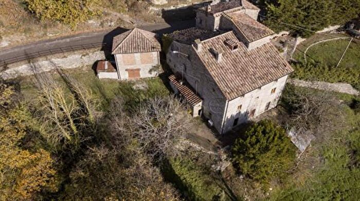 Casa con 6 locali in vendita in Strada Provinciale di Par, San Giustino