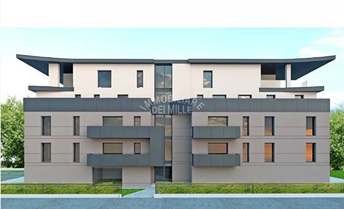 Casa trilocale in vendita in Reggio Emilia