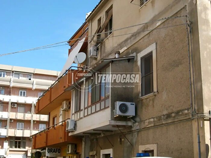Appartamento bilocale in affitto in Via Francesco Corapi, Soverato