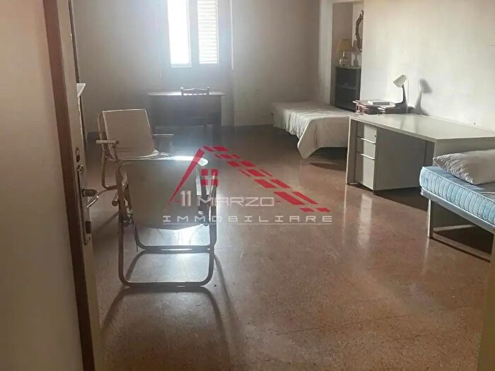 Appartamento con 5 locali in vendita in Pisa