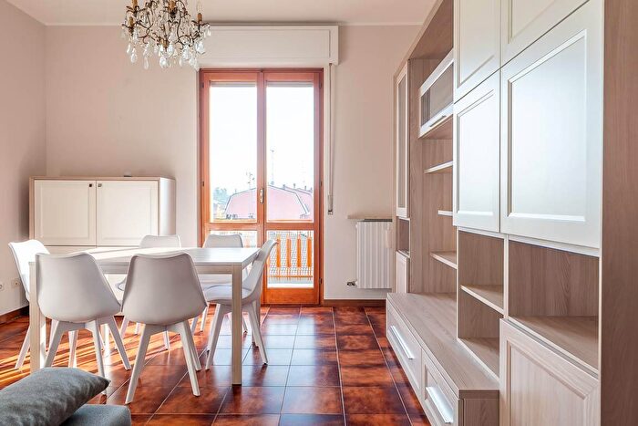 Appartamento trilocale in vendita in Via XXV Aprile, Voghera