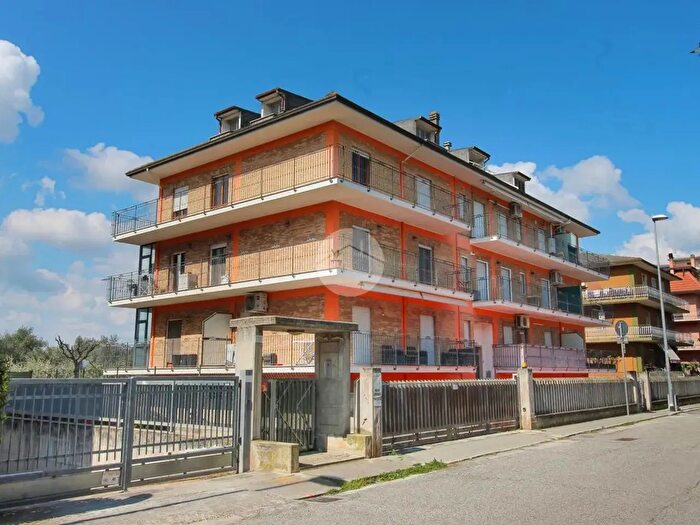 Appartamento trilocale in vendita in Via Bartolomeo Colleoni, San Benedetto Del Tronto