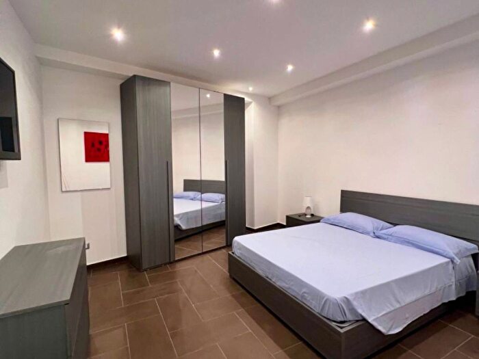 Appartamento trilocale in affitto in Via Ciullo dAlcamo, Fiera Montepellegrino, Palermo