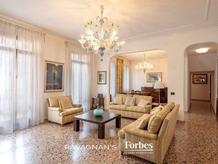 Appartamento con 6 locali in affitto in San Marco, San Marco, Venezia