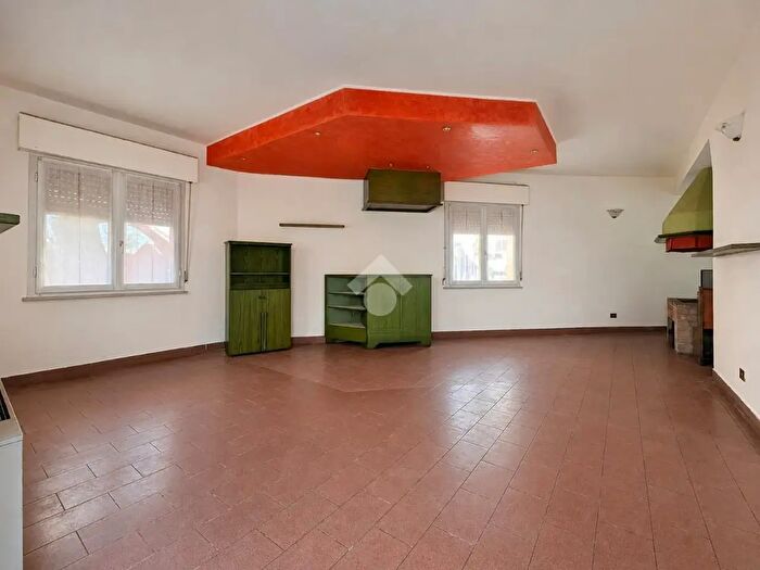 Appartamento con 5 locali in vendita in Via Brucchiolosa, Tarcento