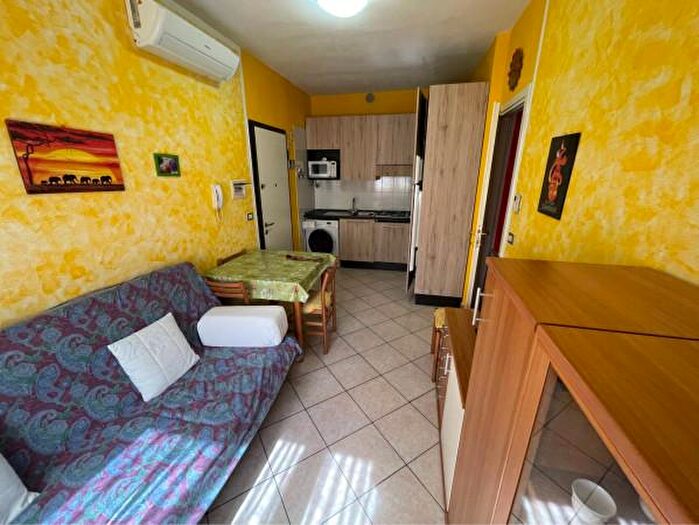 Appartamento bilocale in vendita in Viale Alessandro Manzoni, Comacchio