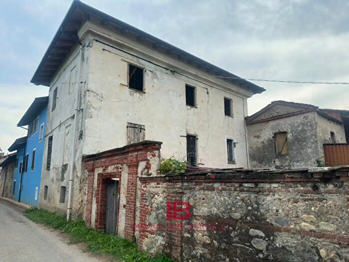 Casa con 9 locali in vendita in Cascina Fulcheri, Beinette