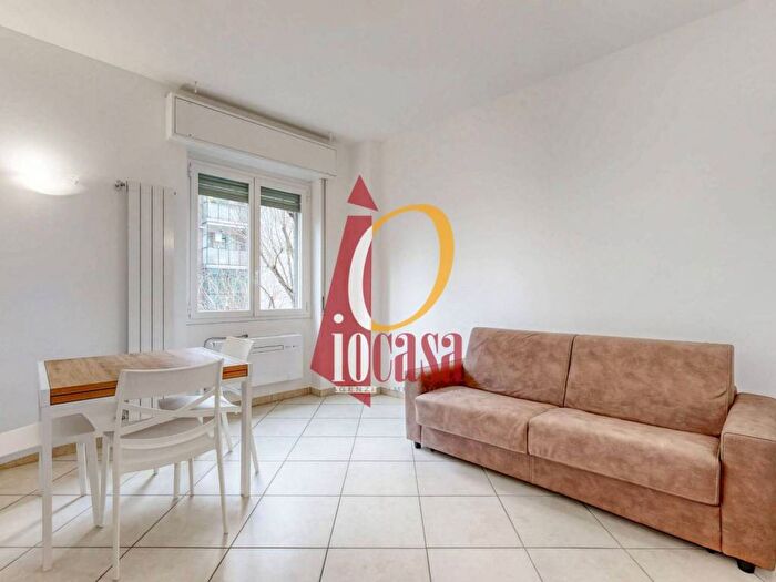 Appartamento monolocale in affitto in Via Carlo Marochetti, Corvetto, Milano