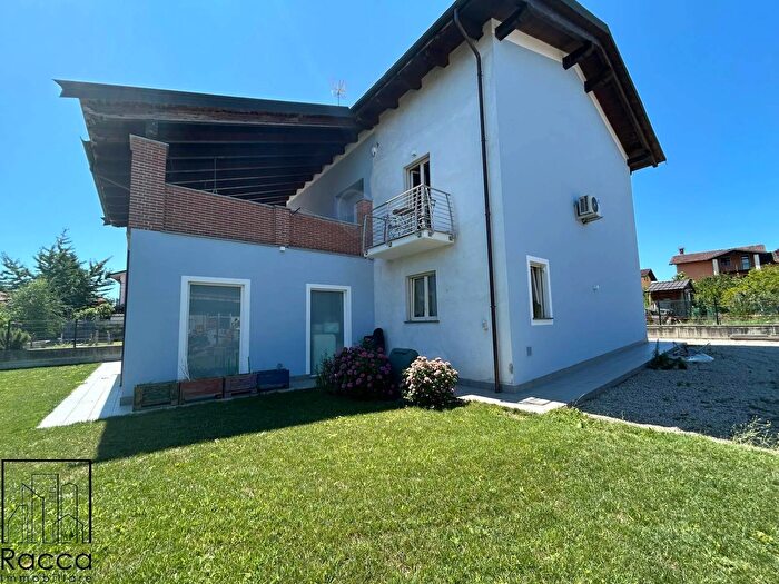 Casa con 5 locali in vendita in Via Macallè, Fossano