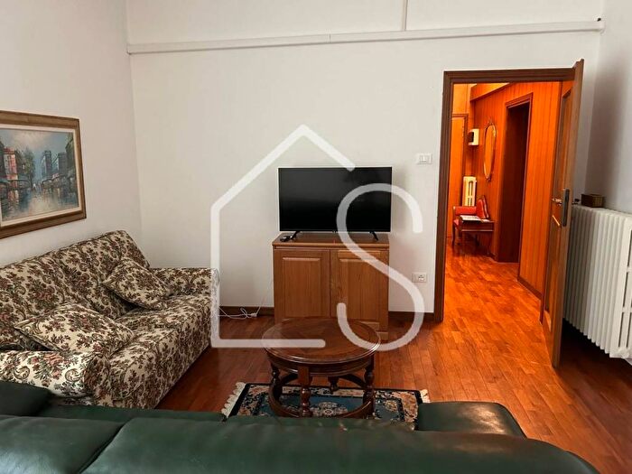 Appartamento con 5 locali in affitto in Cappuccini Montericco, Imola