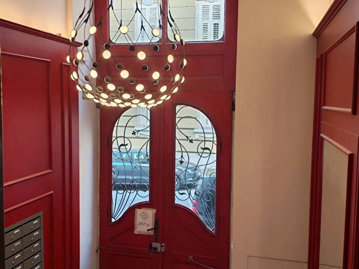 Appartamento trilocale in affitto in Via Giovanni Boccaccio, Roiano, Trieste