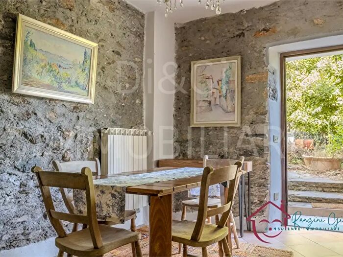 Casa con 17 locali in vendita in Borgata Villa, Ranzo