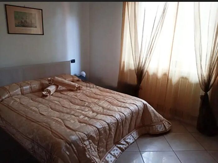 Appartamento trilocale in affitto in Via Baraggiole, Paderno Dugnano
