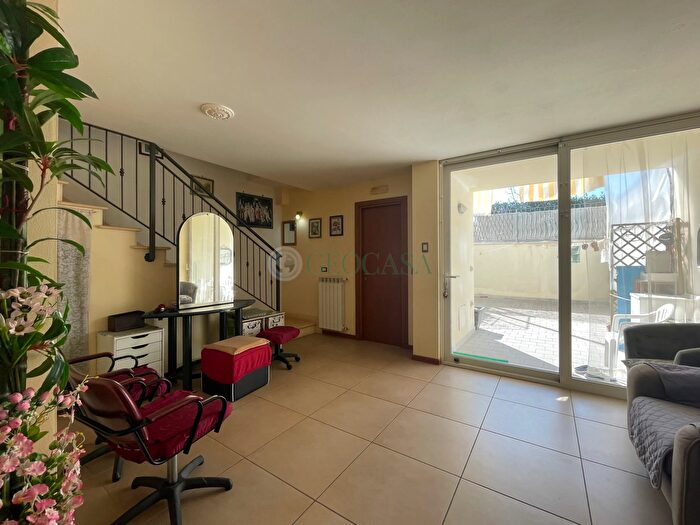 Appartamento quadrilocale in vendita in Via Borghetto, Fosdinovo