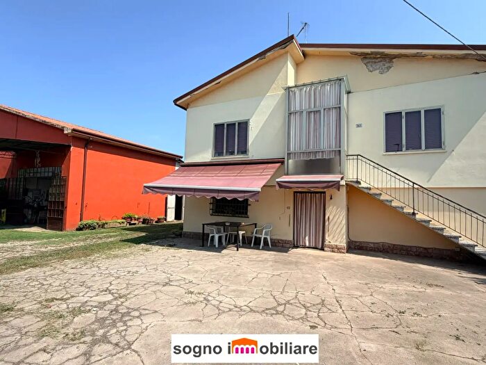 Casa con 5 locali in vendita in Via Pierdomenico Frattini, Legnago