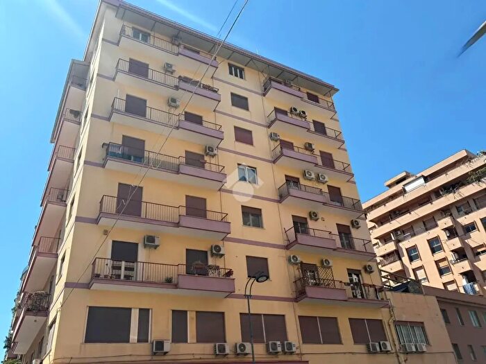 Appartamento bilocale in affitto in Via Catania, Palermo