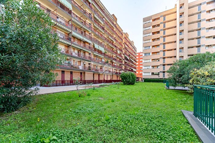 Appartamento trilocale in vendita in Viale a Gramsci, Sesto San Giovanni